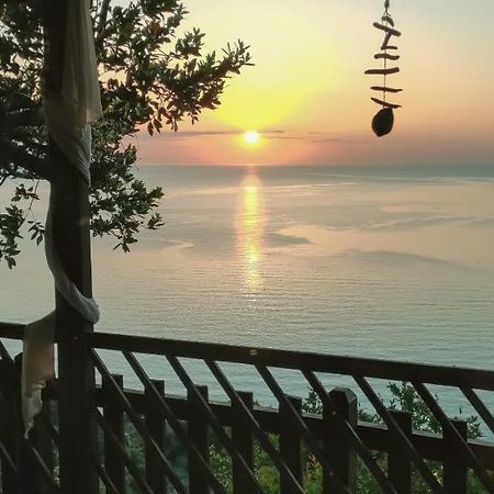 Balcony On The Rocks Villa Agioi Saranta Buitenkant foto
