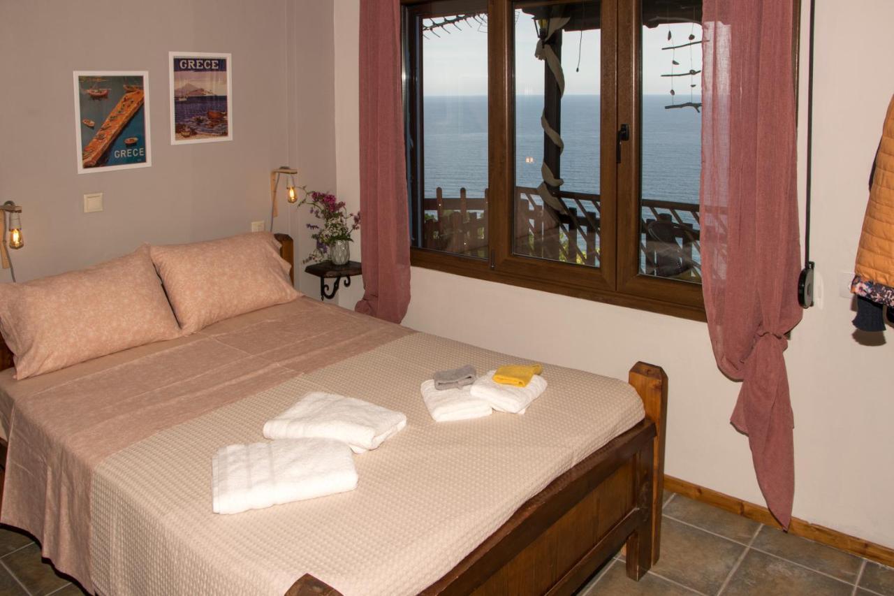 Balcony On The Rocks Villa Agioi Saranta Buitenkant foto